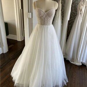 Pronovias SAMPLE NWT Drew Wedding Dress